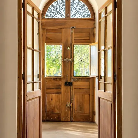 فندق مبيت وإفطار Le Palmier Petite Camargue 3*